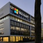 microsoft-beats-apple-to-become-the-world-s-number-1-technology-leader.jpg