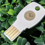 google-titan-security-key-3.jpg