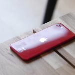 iPhone-SE-Red-6.jpg